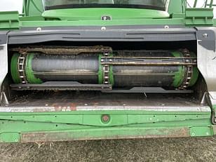 Main image John Deere S680 12