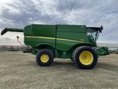 Thumbnail image John Deere S680 4