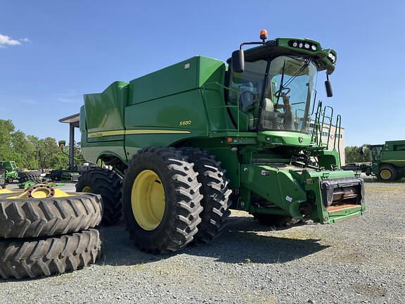 Image of John Deere S680 equipment image 2