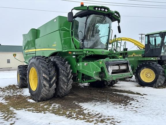 Image of John Deere S680 Primary image