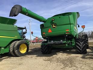 Main image John Deere S680 3