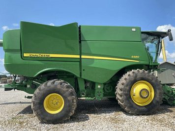 Main image John Deere S680