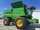 2014 John Deere S680 Image