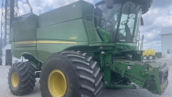 Image of John Deere S680 Primary image