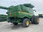 Thumbnail image John Deere S680 6