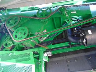 Main image John Deere S680 15