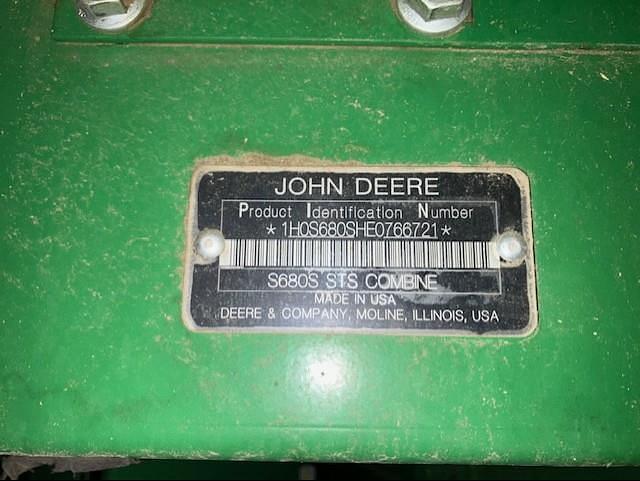 Image of John Deere S680 equipment image 1