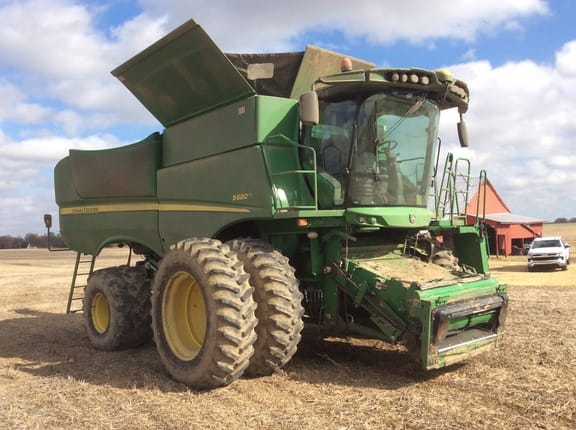 Main image John Deere S680
