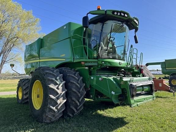 Image of John Deere S680 Primary image