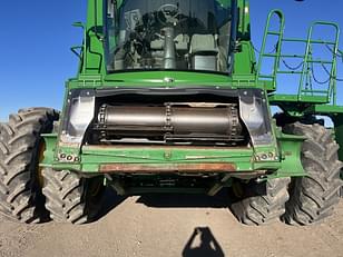 Main image John Deere S680 10