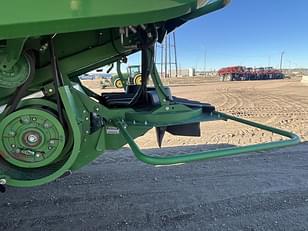 Main image John Deere S680 22