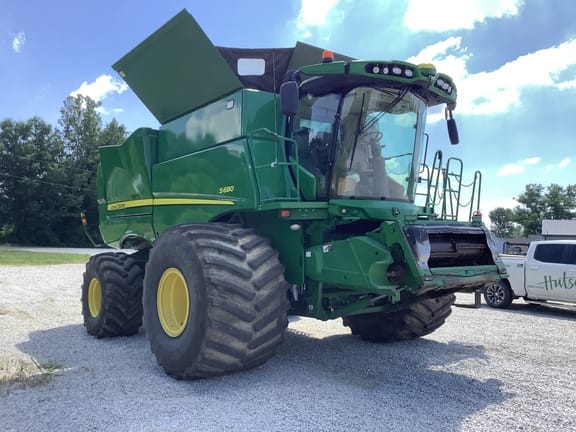 2014 John Deere S680 Equipment Image0