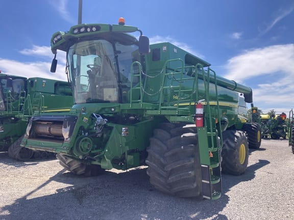 Main image John Deere S680
