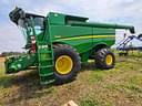 2014 John Deere S680 Image