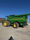 2014 John Deere S680 Image