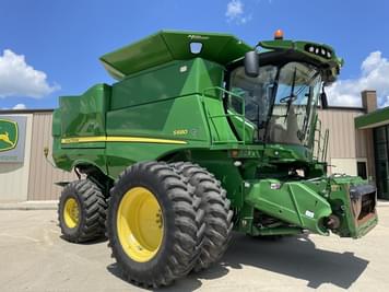 Main image John Deere S680