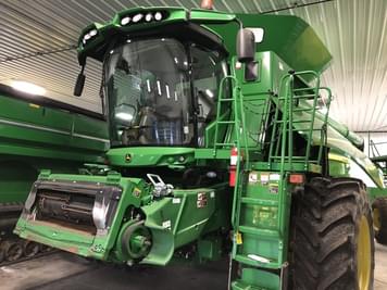 Main image John Deere S680