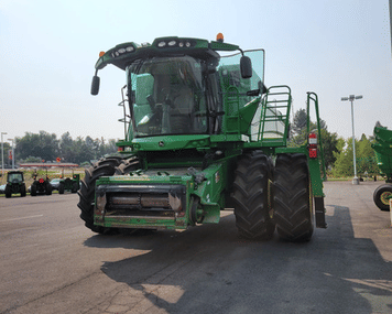 Main image John Deere S680