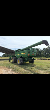 Image of John Deere S680 equipment image 2