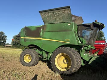 Main image John Deere S680