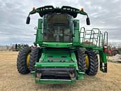 Thumbnail image John Deere S690 7