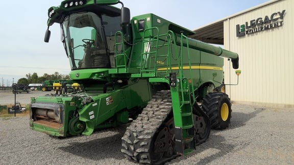 SOLD - 2014 John Deere S690 Stock No. 90007 Combines with 2,399 Hrs ...