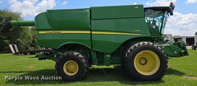 Image of John Deere S690 equipment image 3