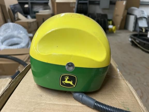 Image of John Deere StarFire 6000 equipment image 3