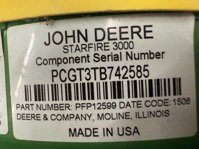 Image of John Deere StarFire 3000 equipment image 1
