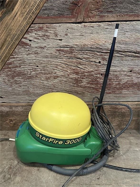 2014 John Deere StarFire 3000 Equipment Image0