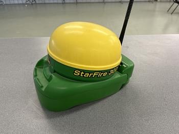 2014 John Deere StarFire 3000 Equipment Image0