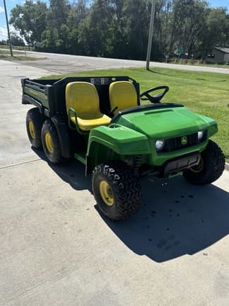 Main image John Deere Gator TH 6x4