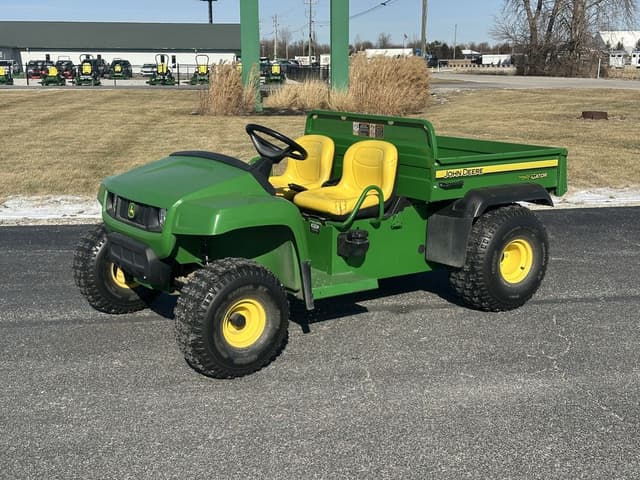 Image of John Deere Gator TS 4x2 equipment image 1