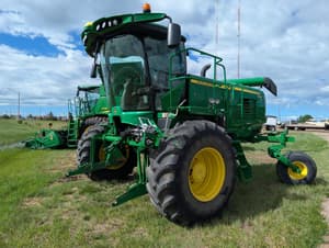 2014 John Deere W235 Image
