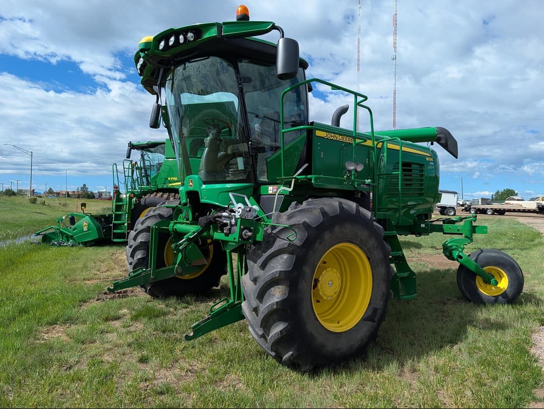 Image of John Deere W235 Primary image