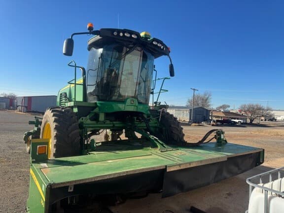 Image of John Deere W235 equipment image 2