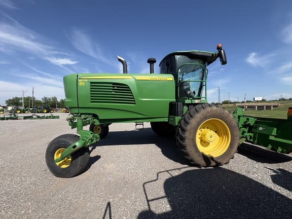 Image of John Deere W235 equipment image 4