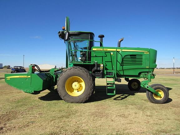 Image of John Deere W235 equipment image 1