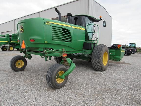 Image of John Deere W235 equipment image 4