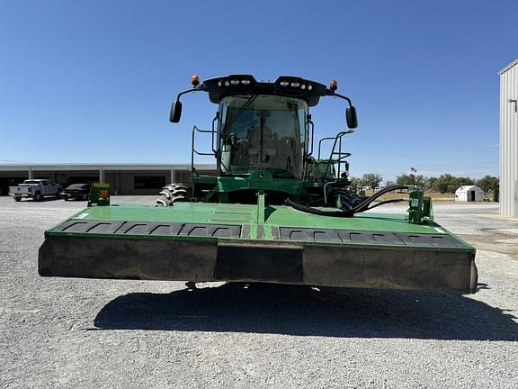 Image of John Deere W235 equipment image 1