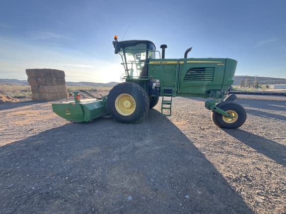 Image of John Deere W235 equipment image 1