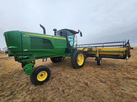 Image of John Deere W235 equipment image 4