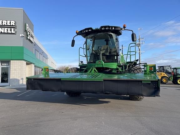 Image of John Deere W235 equipment image 4
