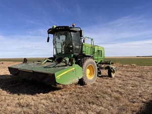 2014 John Deere W235 Image