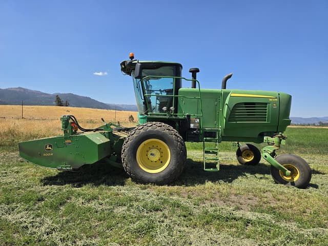 Image of John Deere W235 equipment image 4