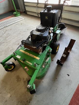 Image of John Deere WG32A equipment image 1