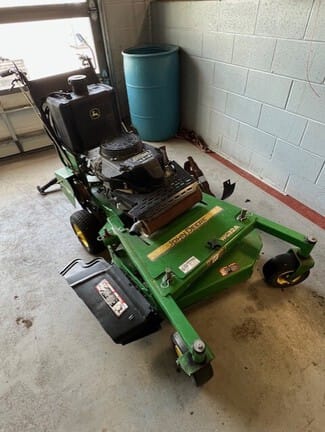 2014 John Deere WG32A Equipment Image0