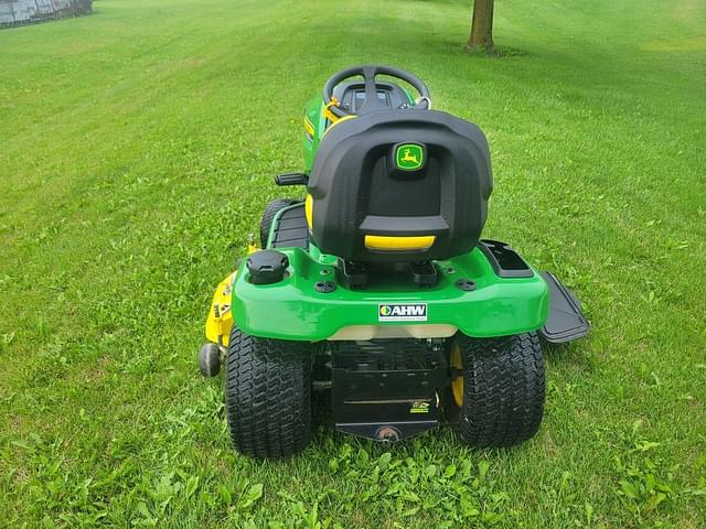 Image of John Deere X300 equipment image 4
