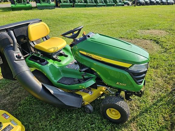 Image of John Deere X300 Image 0