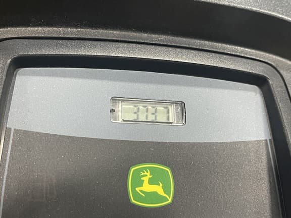 Image of John Deere X300 equipment image 3